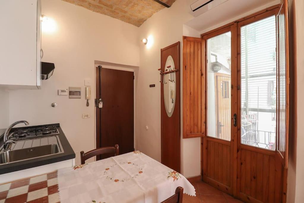 Apartamento In Via Plauto Roma